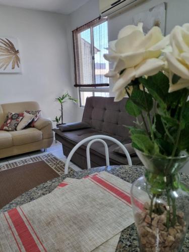 Simoes Lopes Apartment | Apto 2 quartos, cond fechado, com vaga, 4º andar por escadas