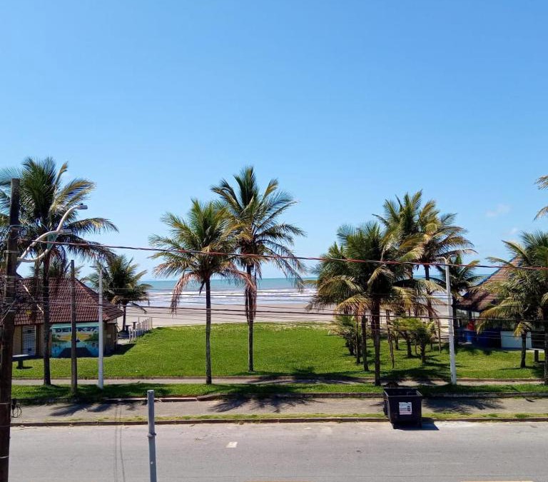 Balneario Florida Apartment | Apto Aluguel na Temporada Pé na Areia Peruíbe SP