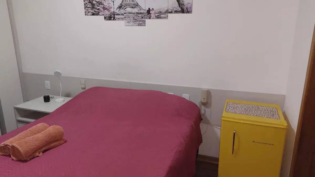 Lagoa Santa Apartment | Apto bem Situado/Estacionamento e Vista p/Lagoa