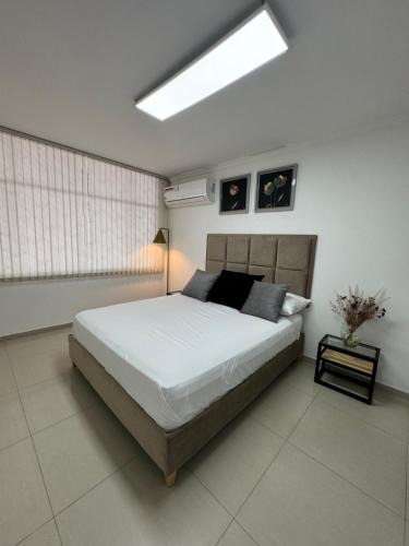 Yopal Apartment | Apto estudio con parqueadero y wifi.