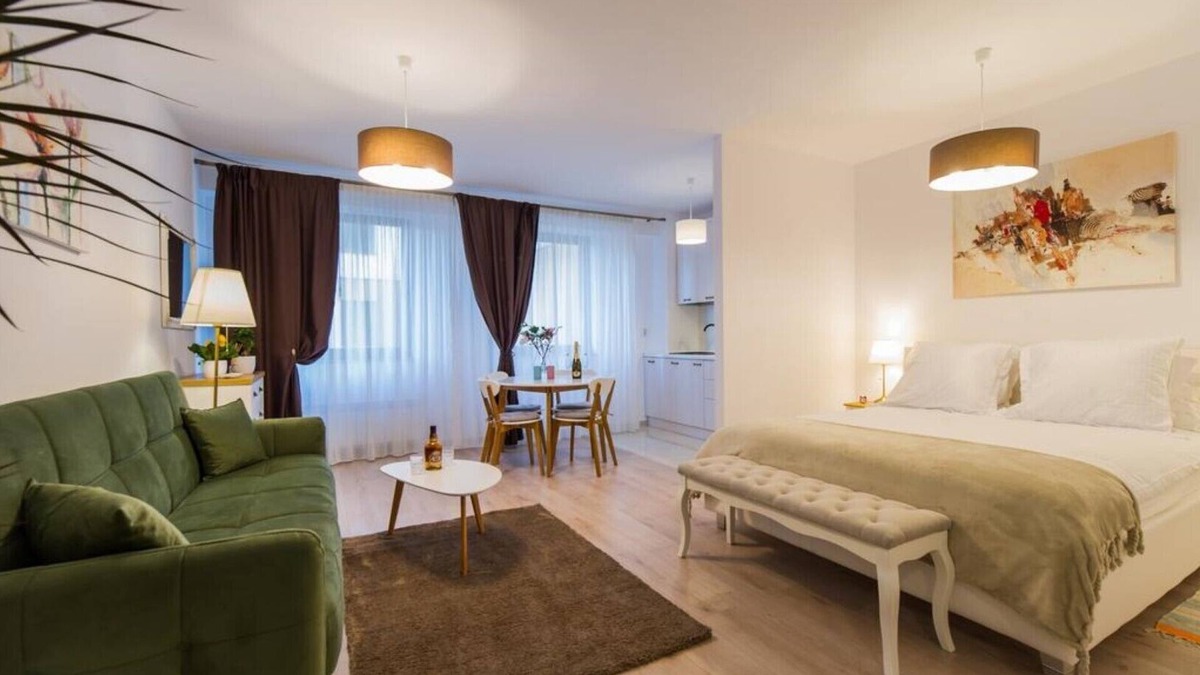 Centrul Nou Apartment | Aqua Paradise Awaits You!