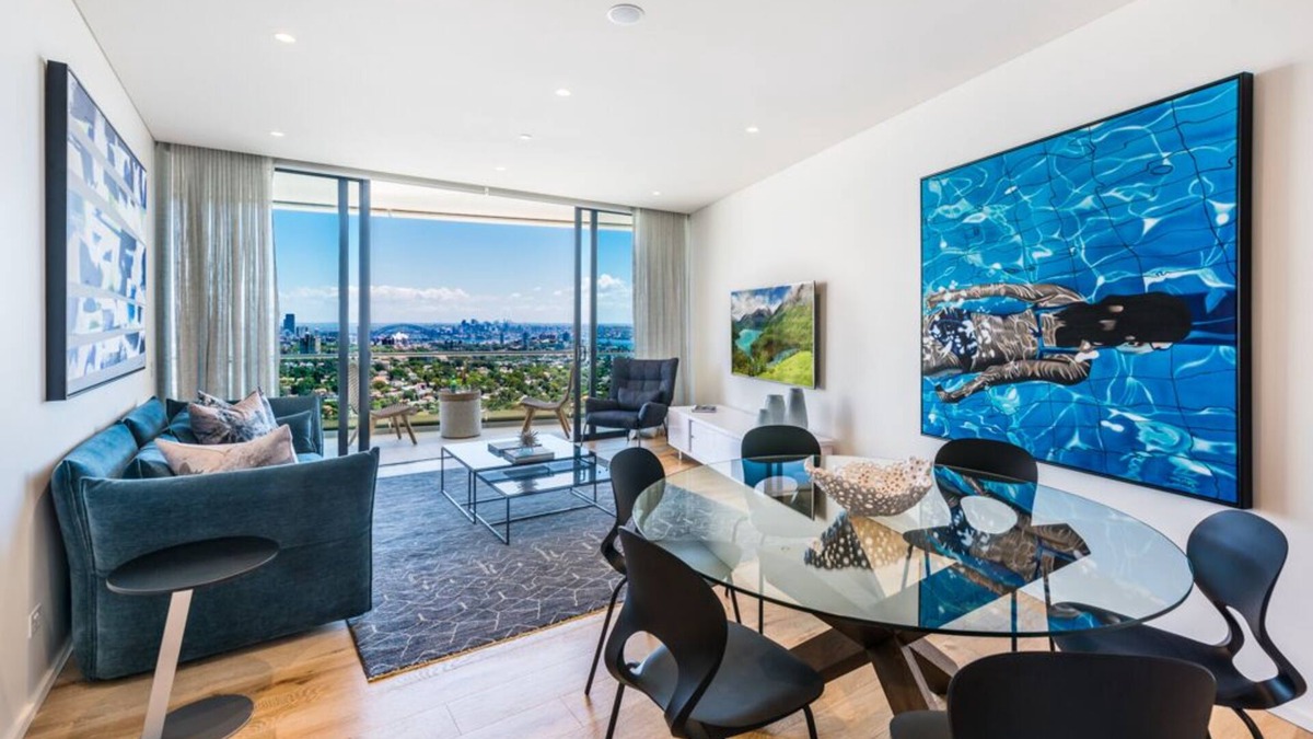 Bondi Junction Apartment | Aqua Spectacular Situated in the heart of trendy, cosmopolitan Bondi Junction