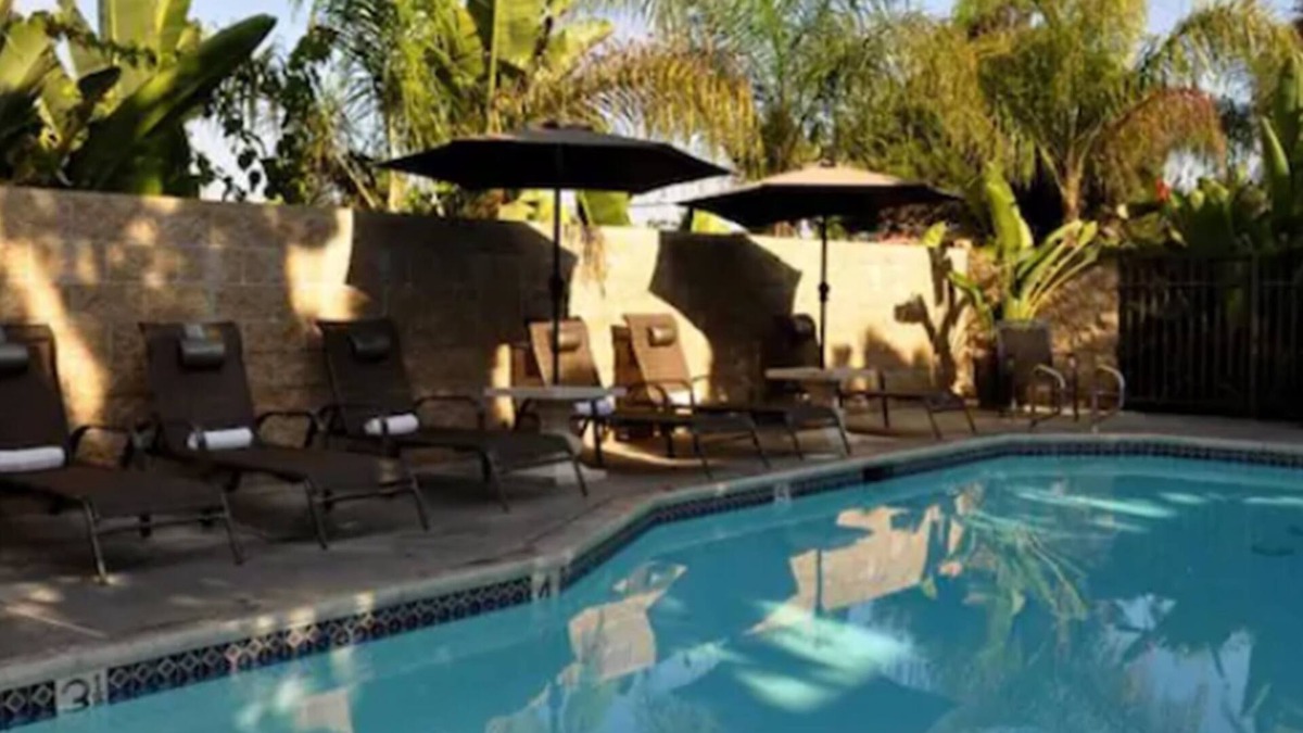 Townsite House | Aquamarine Villas
