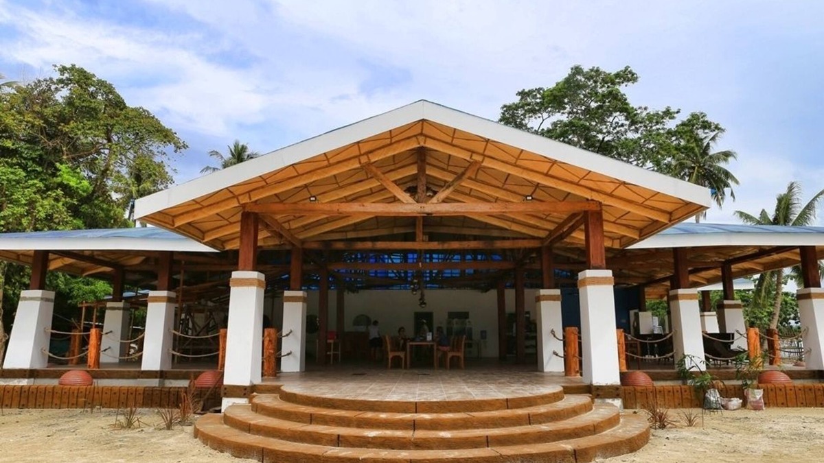 Mauban Hotel | Aquazul Resort and hotel