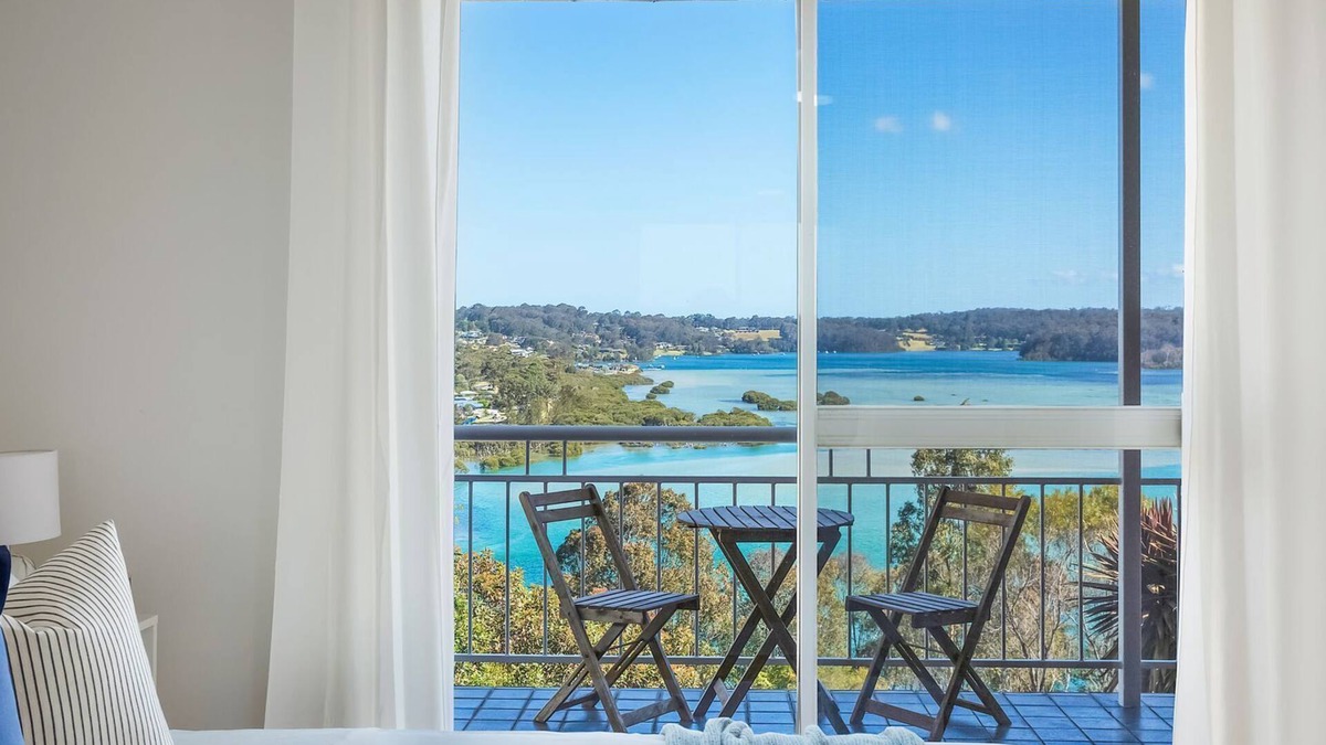 North Narooma Apartment | Aque Blu - 11 Hillcrest Ave North Narooma