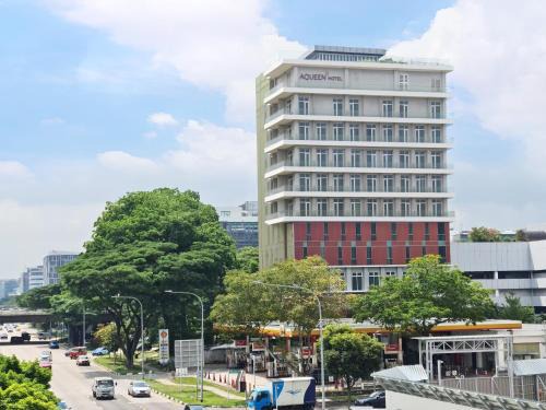 Geylang Hotel | Aqueen Hotel Paya Lebar