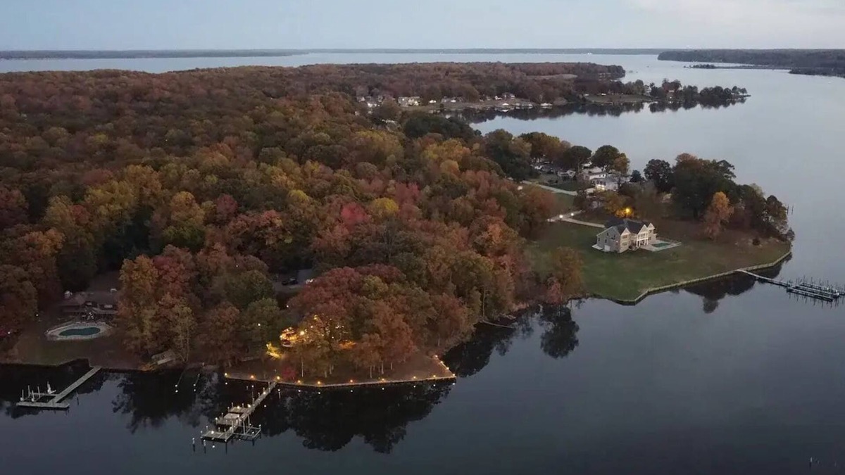 Stafford House | Aquia Creek Lodge at Quantico - Family Fun Retreat Close to Washington DCnn