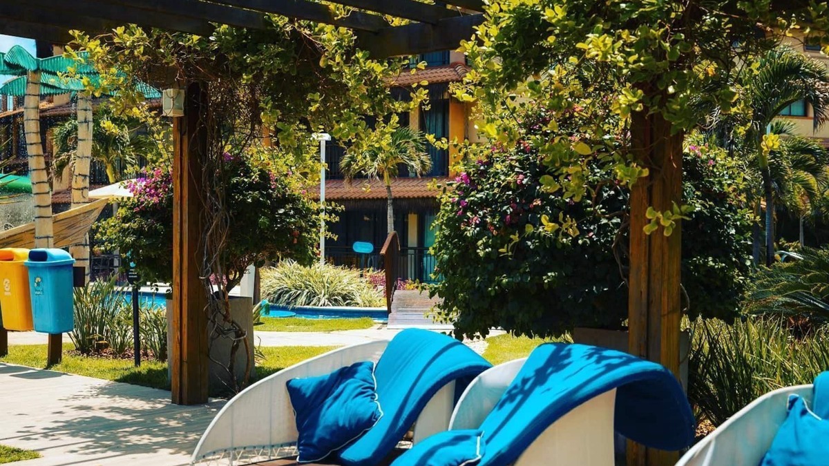 Aquiraz House | AquirazRiviera.Tur Manhattan Beach Riviera Bungalow by the Sea 3 Suites