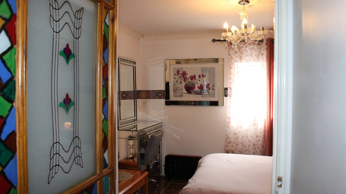 Pollokshields Apartment | Arabian rooms