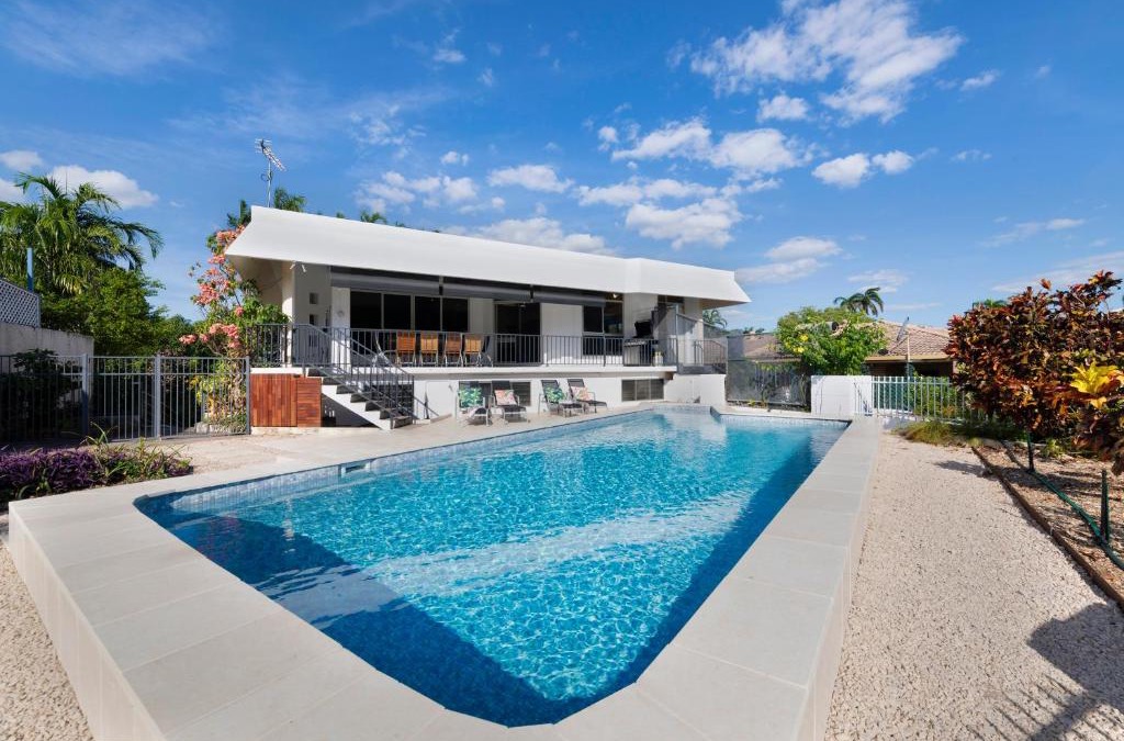 Nightcliff House | 'Arafura Blue' a Poolside Family Oasis on the Coast