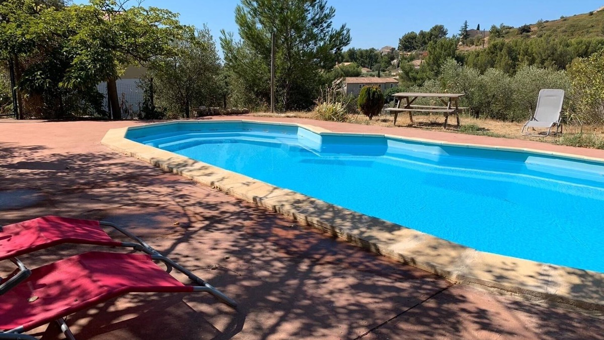 Aramon Villa | Aramon beautiful villa up to 23 people calm and natural pool