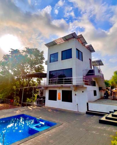 Khattalwada House | Aranya Private Villa