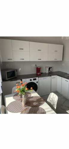 Kisbajcs Apartment | Aranyapartman