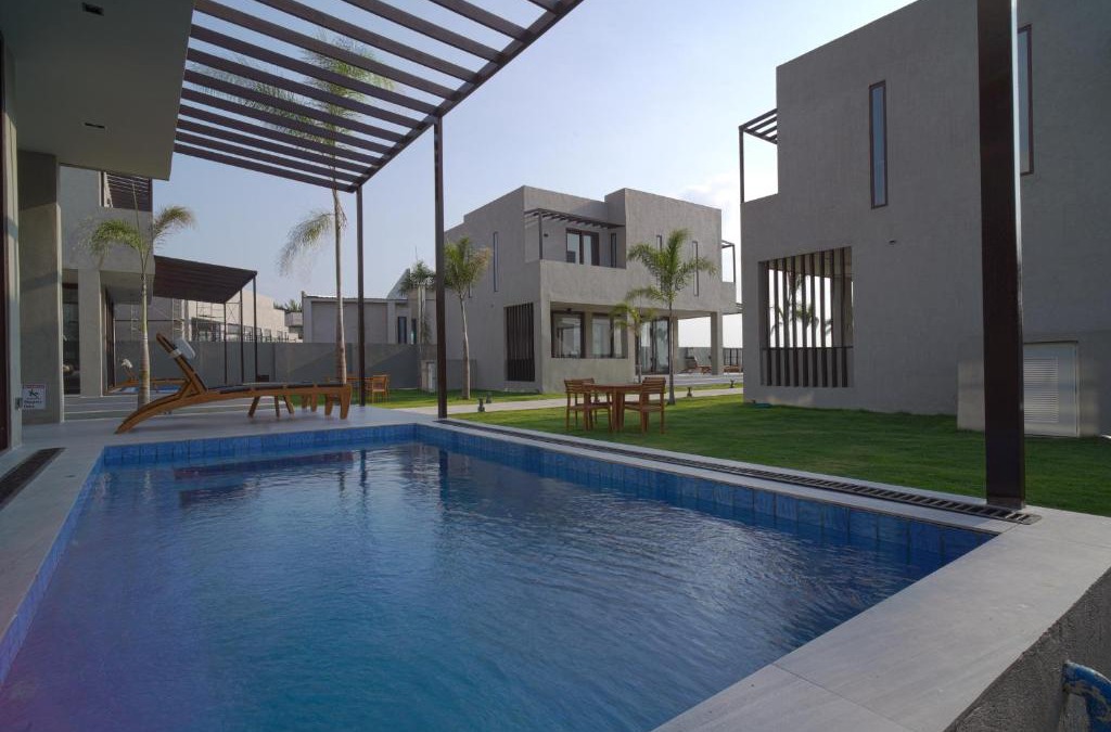 Barangay 16 Resort | Araya Beach Casas