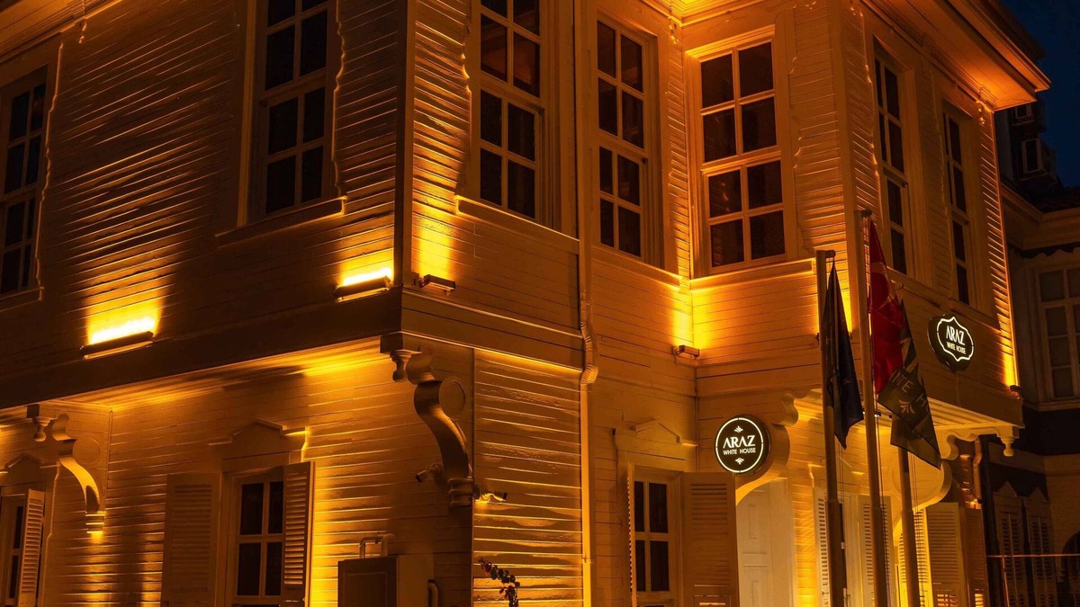 Mudanya Bed & Breakfast | Araz White House