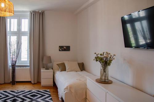 Schlangenluch Apartment | Arbio Grünheide Monteurzimmer Parking included
