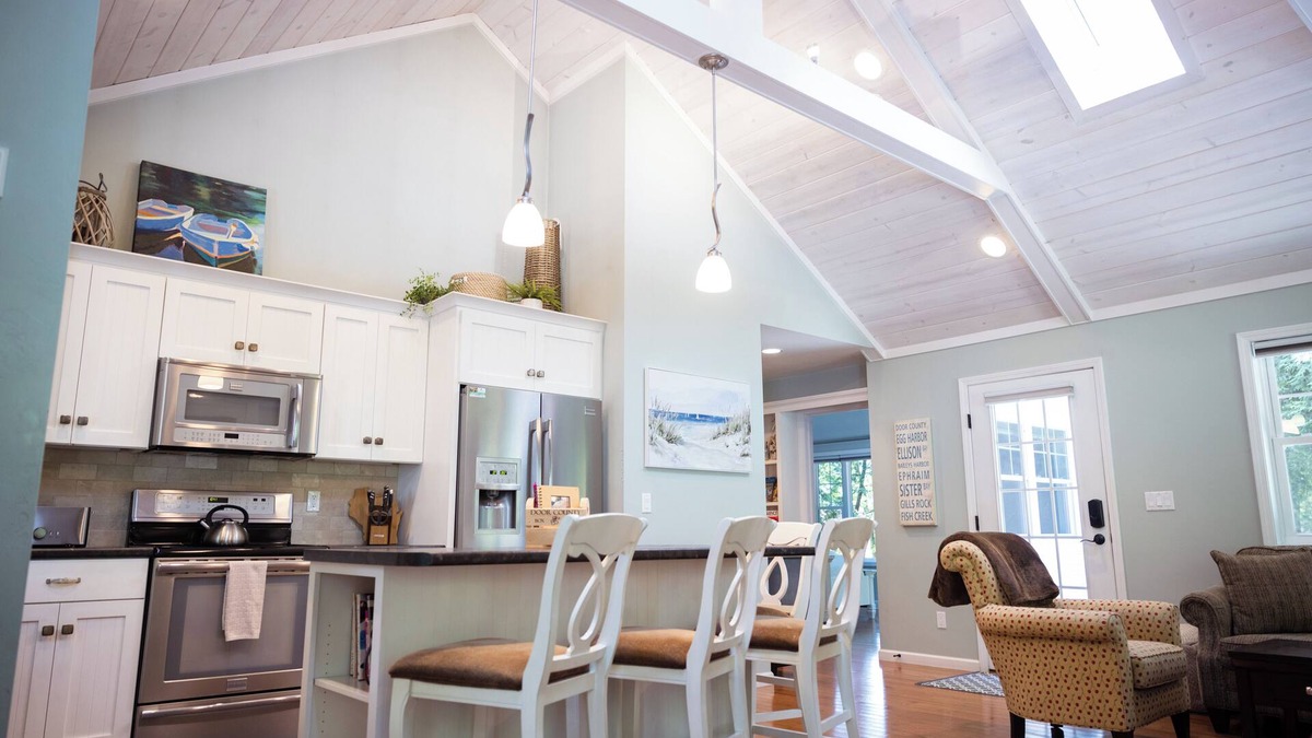 Baileys Harbor House | Arbor Cottage , Charming Wooded Cottage Minutes from Downtown