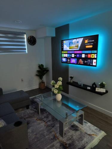 London Apartment | ArbyManie's Place Newly Built Apartment