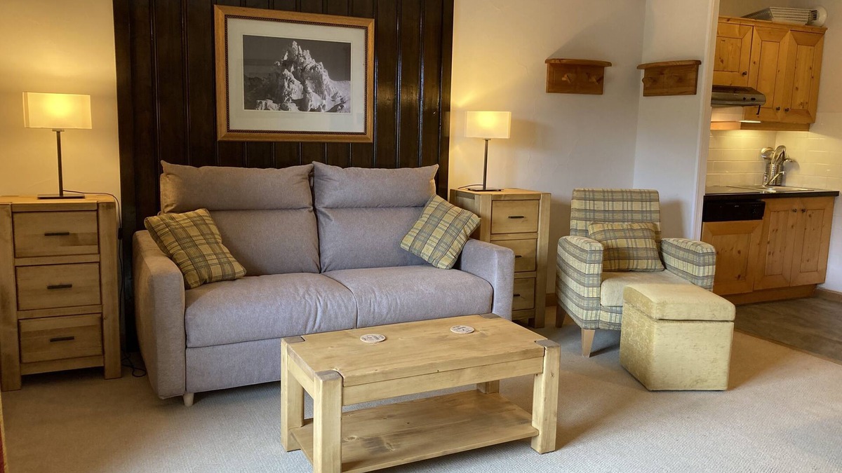 Arc-1950 Apartment | Arc 1950, Large 1 BR overlooks the "jardin de neige", youngest kids' ski school
