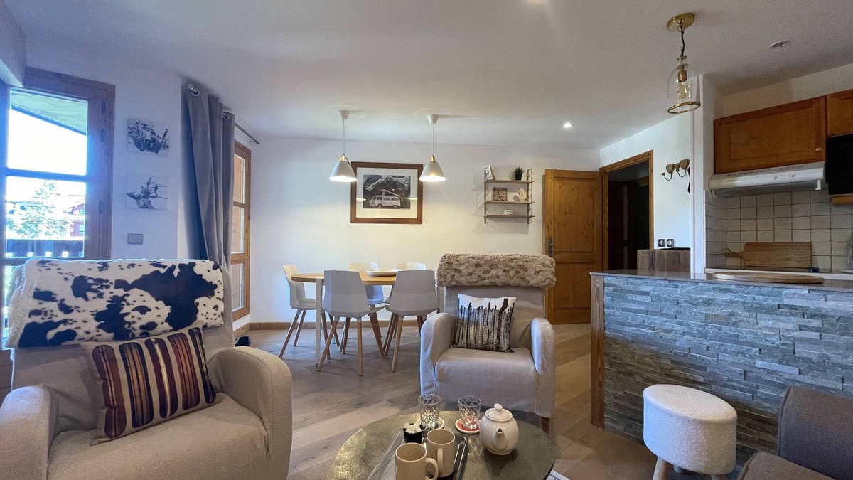 Bourg-Saint-Maurice Apartment | ARC 1950, Standing Apt, Mont Blanc view, Paradiski 5 Cristaux label