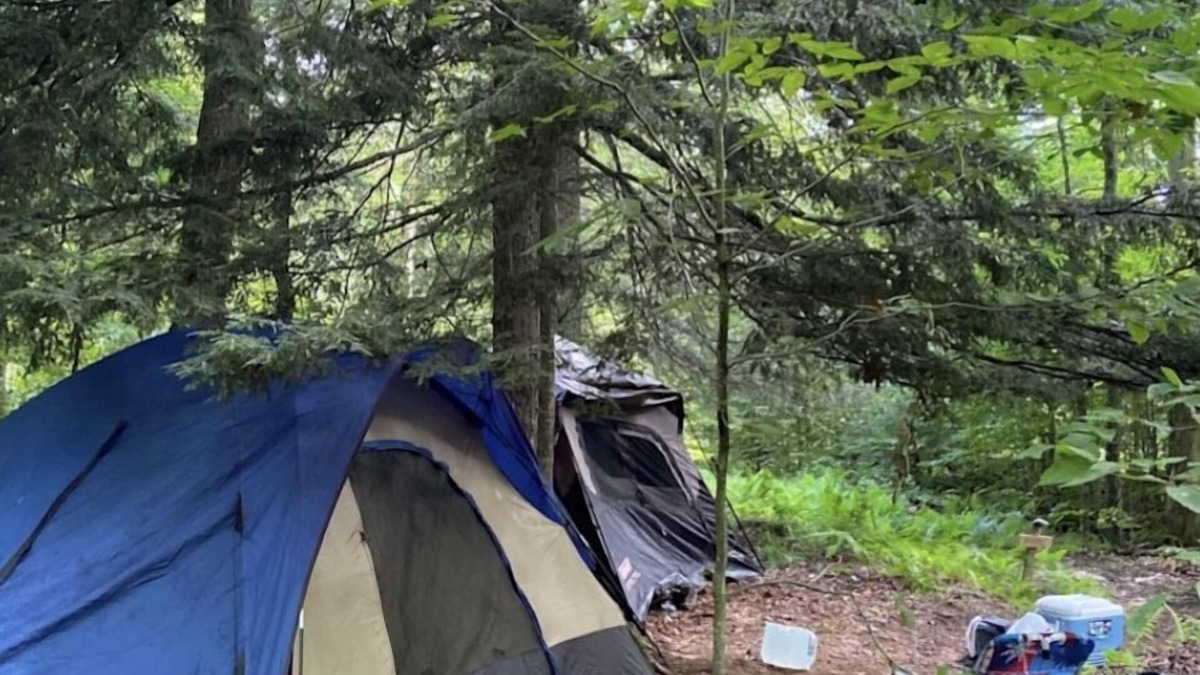 Monticello RV Rental | Arcabuco -upper camp Taino Woods, 15 minutes to Bethel Woods Concerts, Casino.