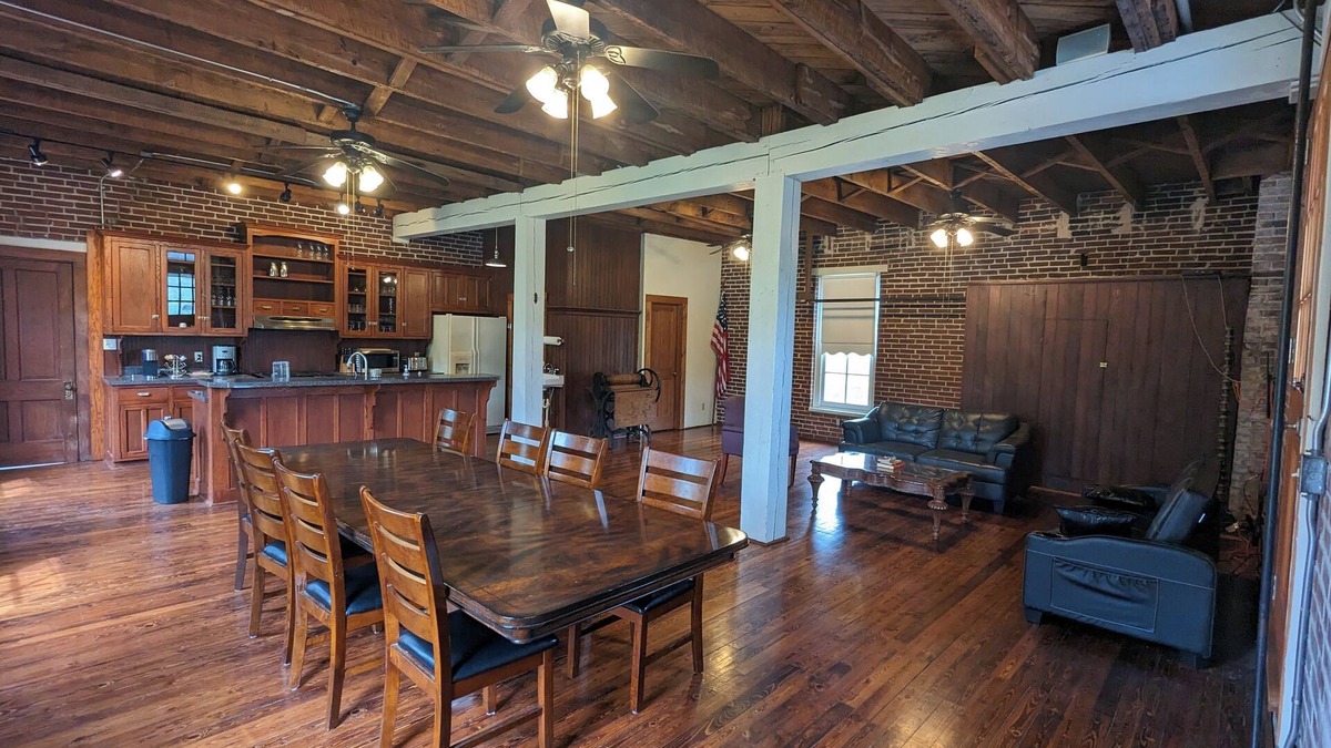 Arcadia Bed & Breakfast | Arcadia Academy