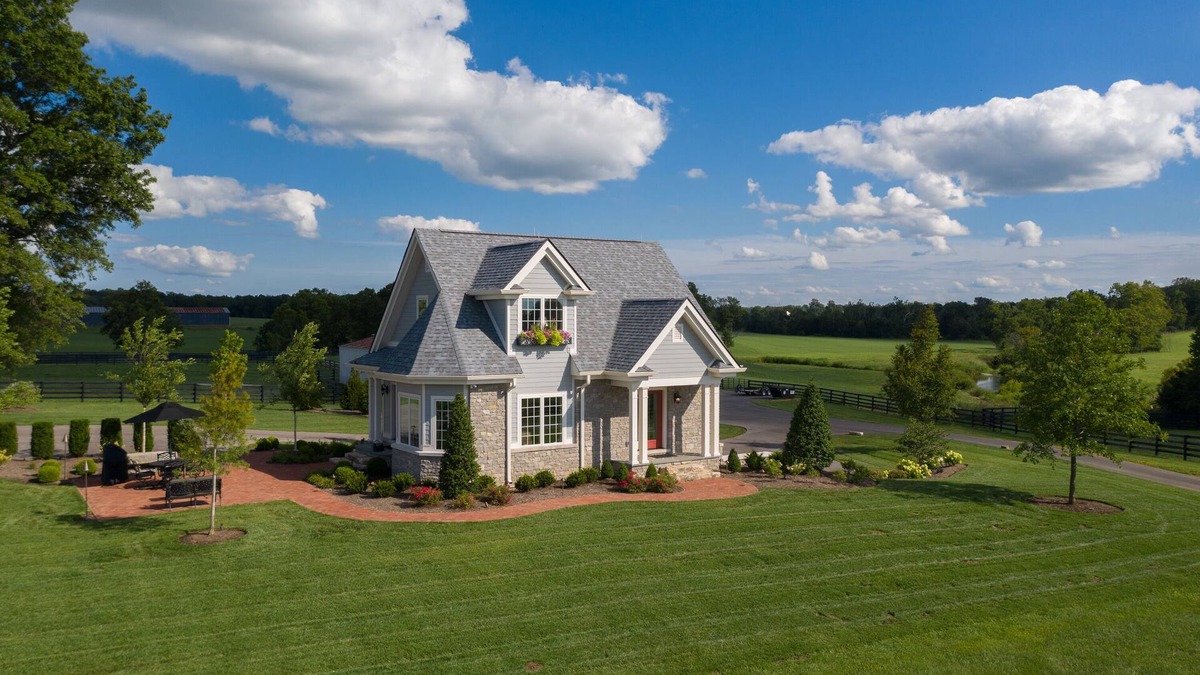 Georgetown Cottage | ARCADIA FARM COTTAGE - Luxury Bluegrass Retreat for 6 Near Kentucky Horse Park