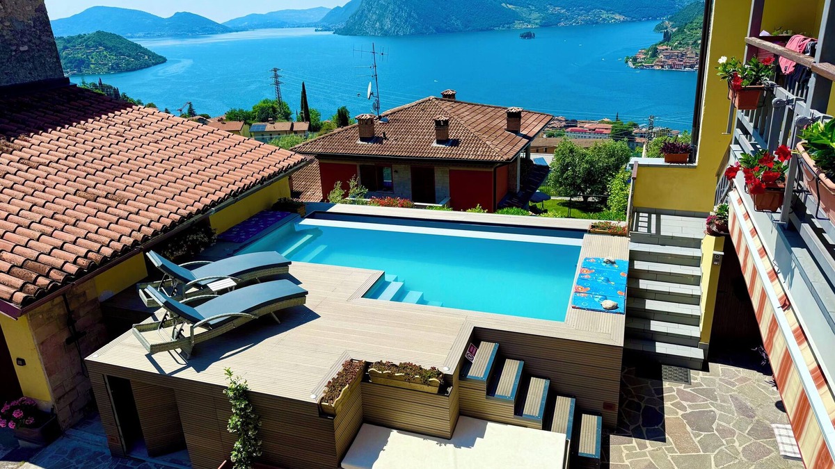 Sulzano Apartment | Archangel Holiday Homes - Raphael