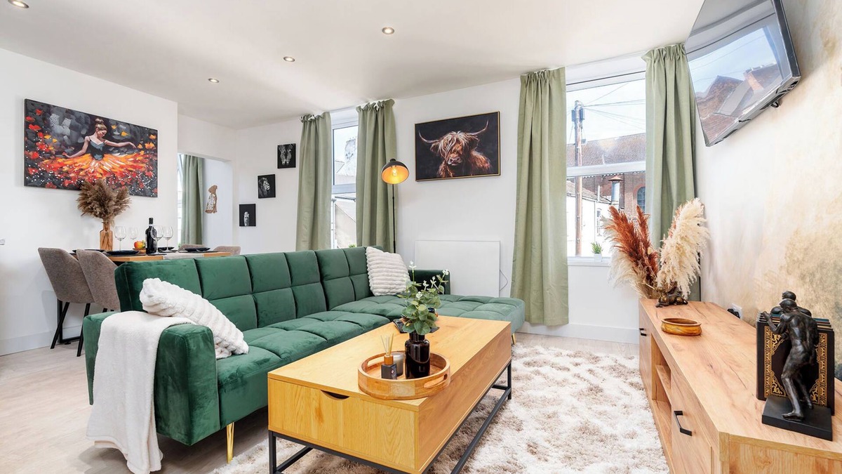 Derby Apartment | Archies Cozy Retreat Premier Apartments Derby