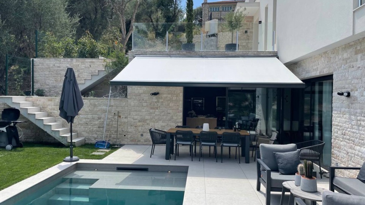 Falicon Villa | Architect-designed 9-room villa