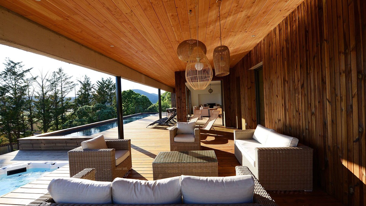 La Boissiere Villa | Architect-designed villa with view, pool and spa