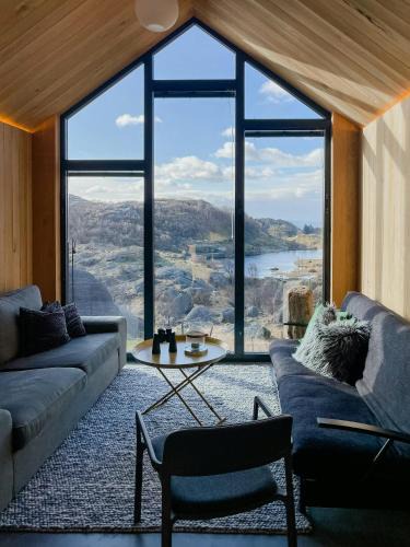 Sokndal House | Architect-Designed Gem With Views Of Kistefjellet