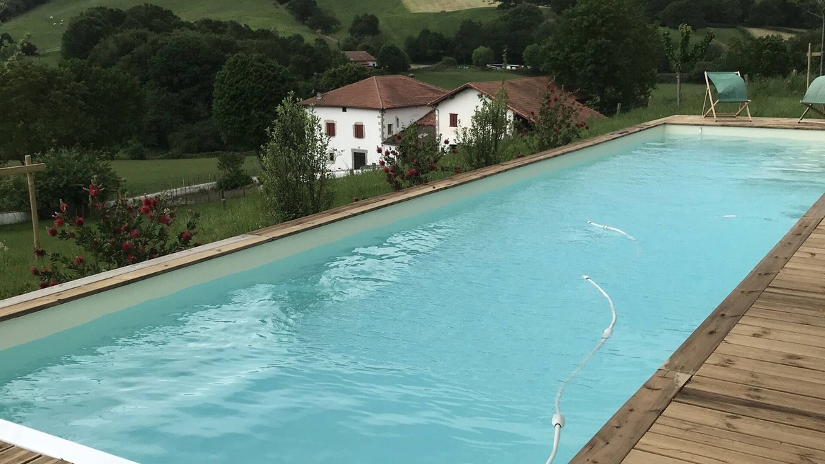 Helette Villa | Architect-designed house in the heart of the Basque Country