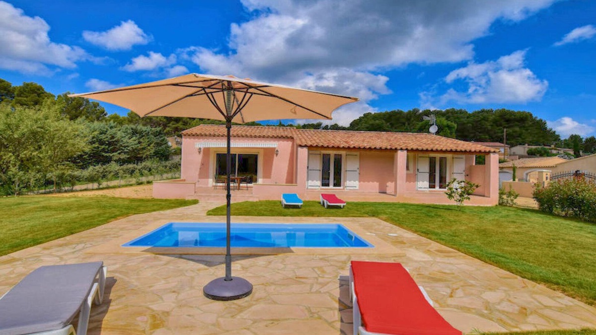 Cadenet House | Architect's house with panoramic views of Lubéron and Ste Victoire
