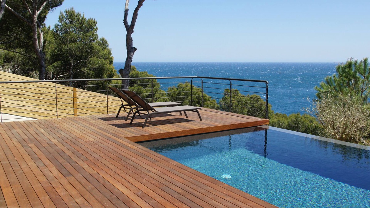 Tamariu Villa | Architect's villa 330m2, air-conditioned. 180° sea view, infinity pool.
