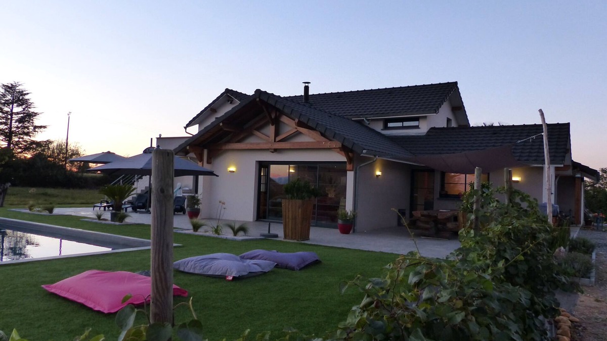 Morlaas House | Architect villa with pool, view of the Pyrenees, 10 minutes from Pau