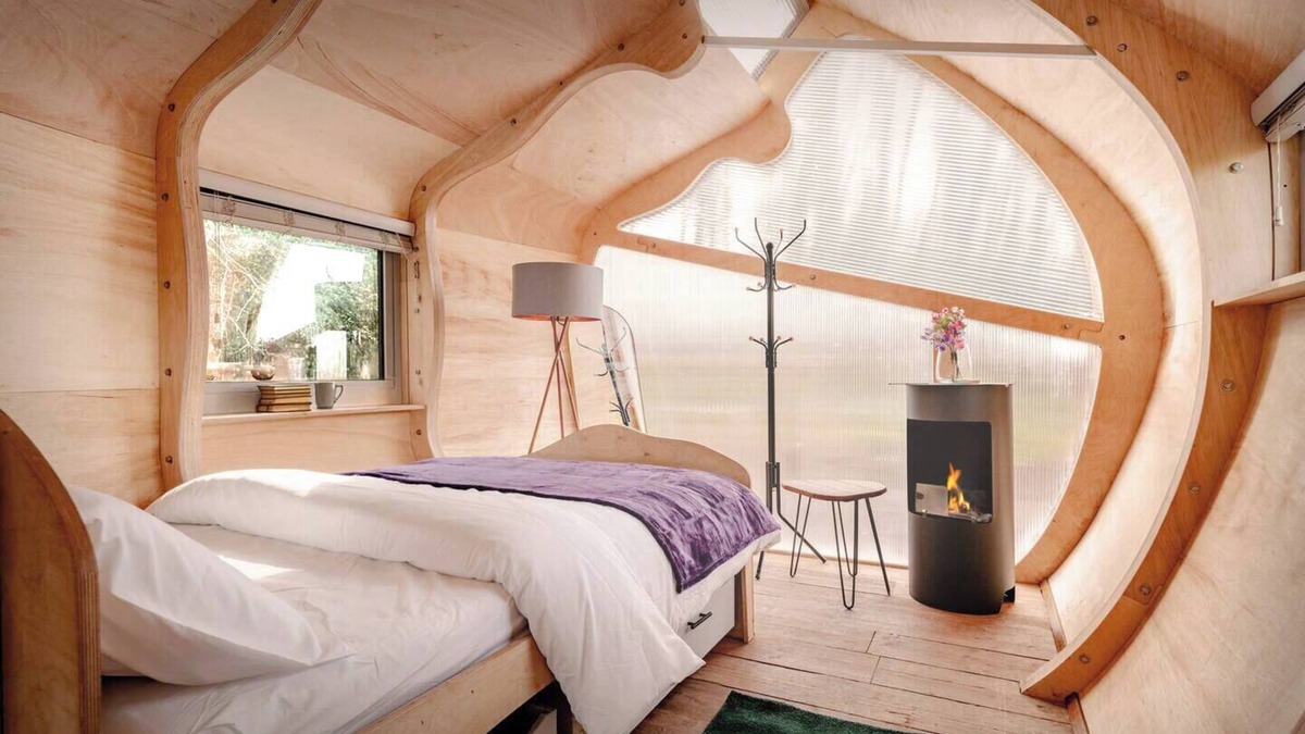 Market Drayton Cabin | Architects Cabin OMG! Airbnb Winner | Year Round