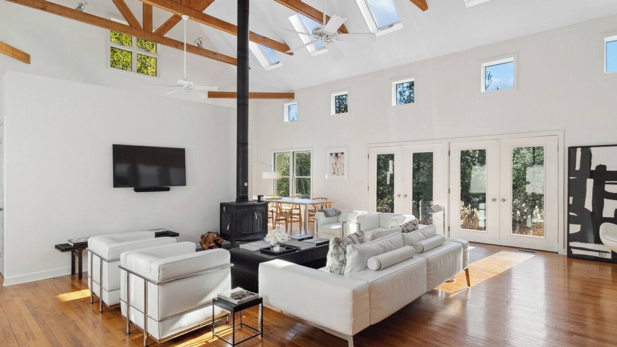 Northwest Harbor House | Architects Home surrounded by private, serene woodlands, conveniently.