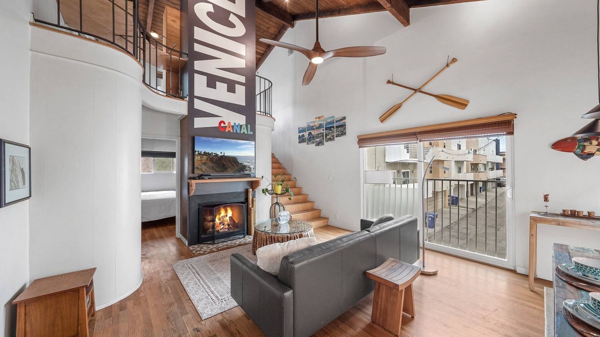 Marina Peninsula Condo | Architectural Loft on Venice Canal | Incredible Outdoor Patio