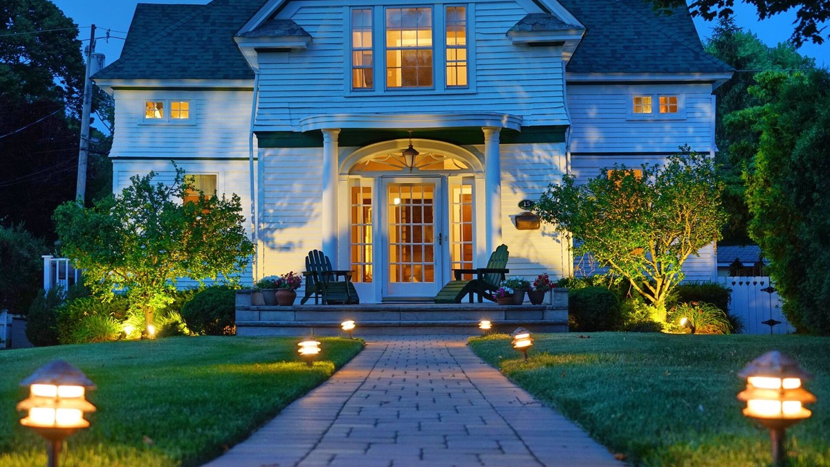 Red Bank House | Architectural Masterpiece in Red Bank NJ - Character and Charm. Walk to town.