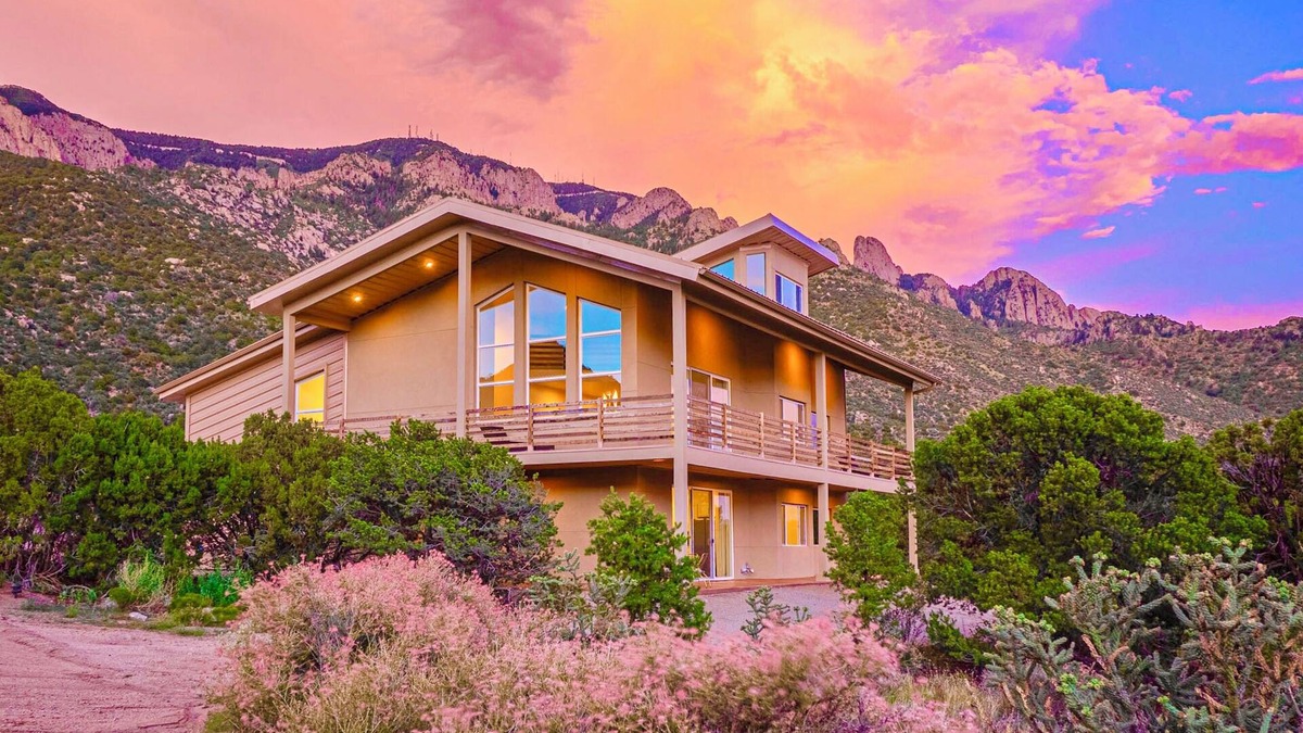 Placitas House | Architectural Peace and Perfection in the Sandia Mountains