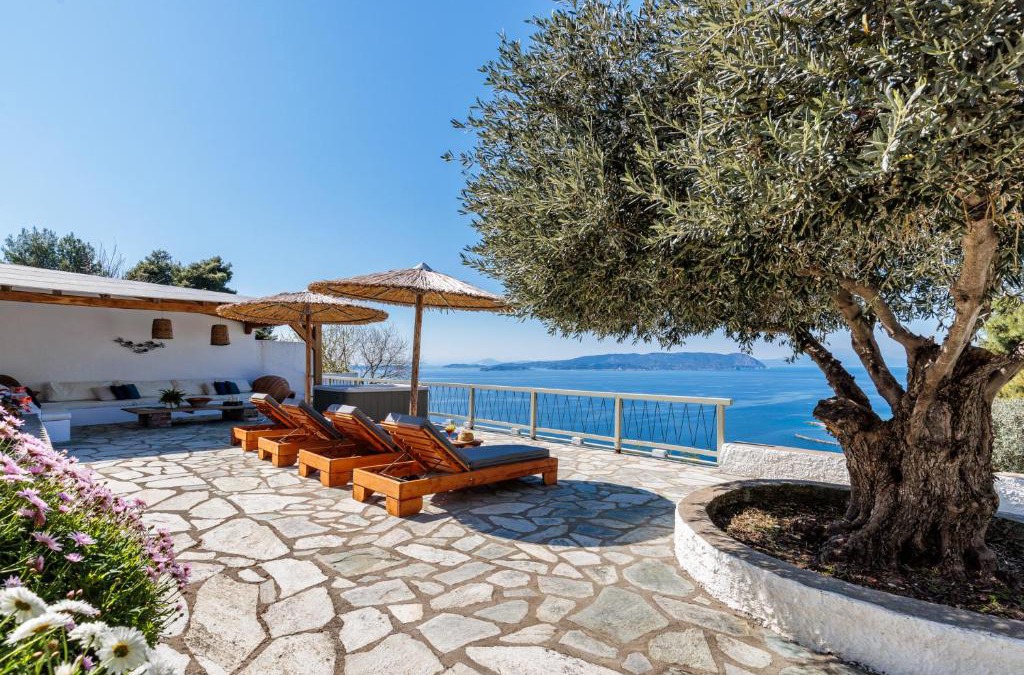 Elios Villa | Archodiko at Palio Klima