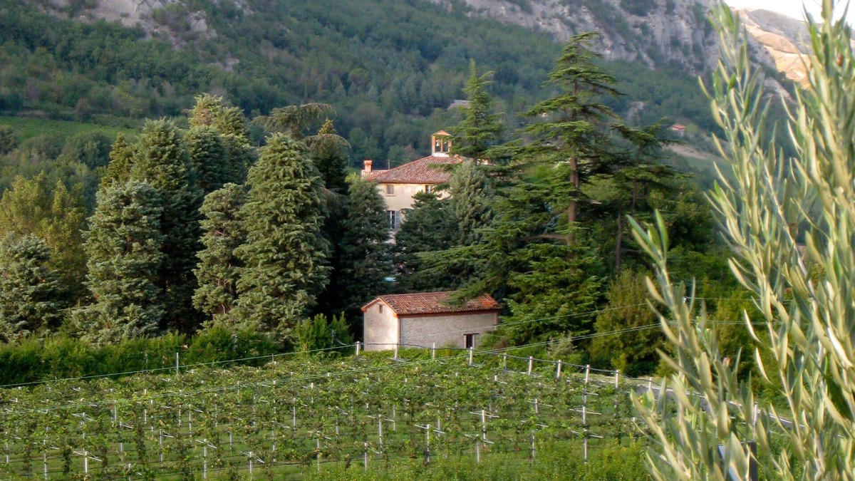 Brisighella Apartment | Arco room - Independent studio in a 16th century stone farmhouse