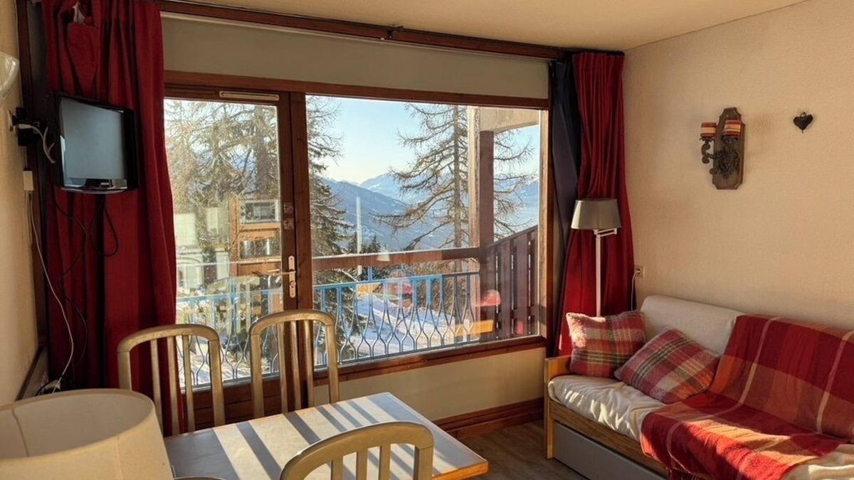 Arc-1800 Apartment | ARCS1800 RUITOR POOL 4 pers south balcony. PARKING covered! 100m transarc