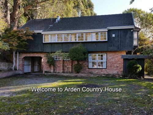 Waitati Apartment | Arden Country House BnB - Entire house to yourself -peace in the country
