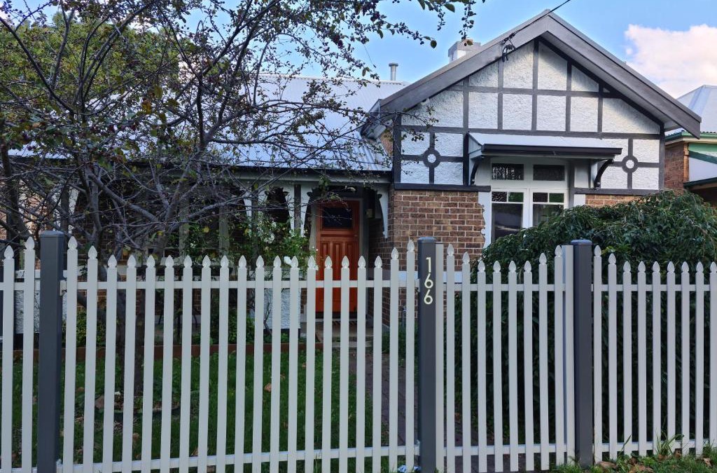 Orange House | Arden on McLachlan
