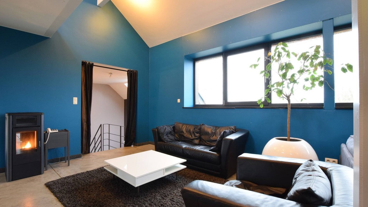 Vaux-sur-Sure Cottage | Ardennes Stay for 18 guests