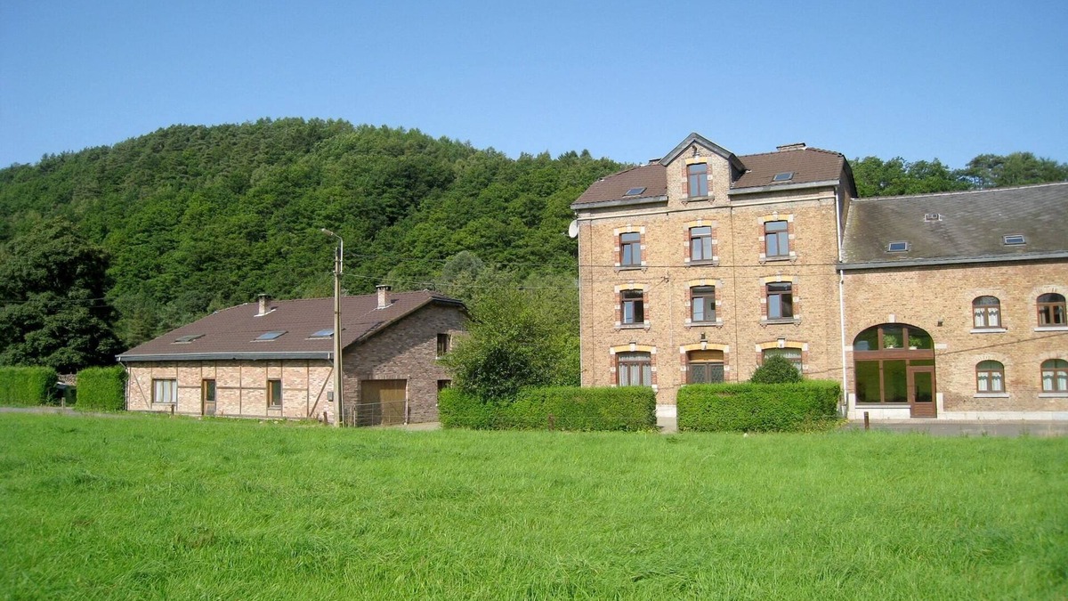 Coo House | Ardennes Stay for 21 Guests