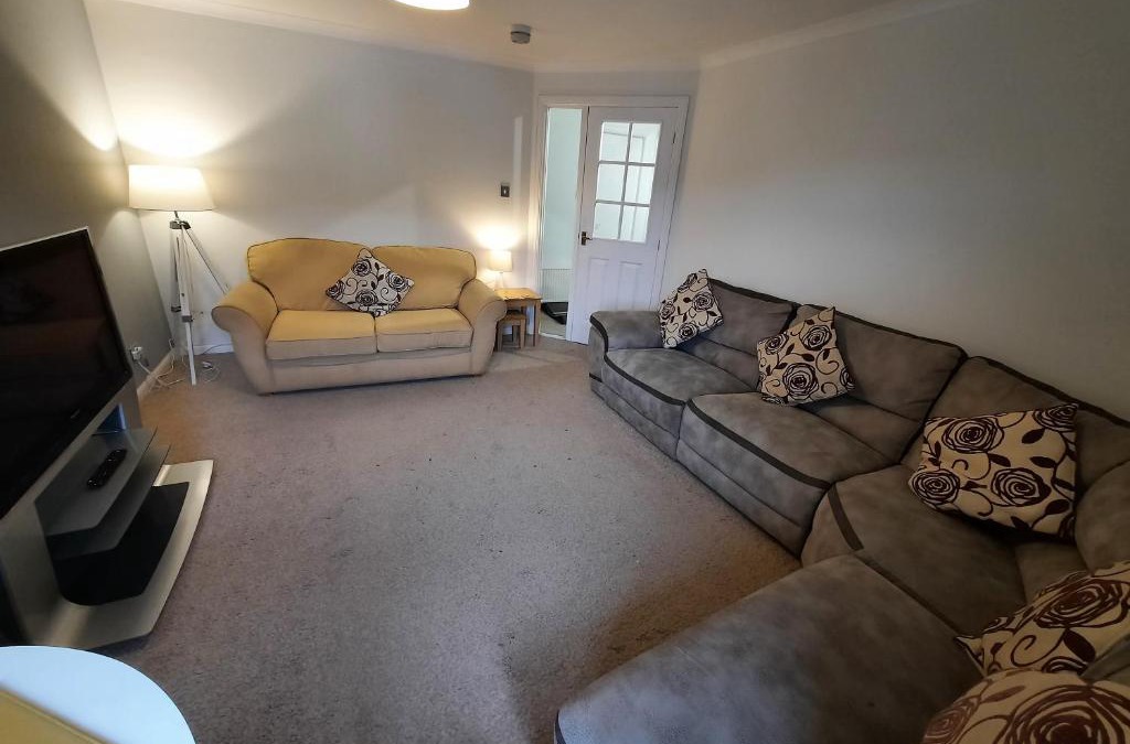 Airdrie Apartment | Ardfern Apartments