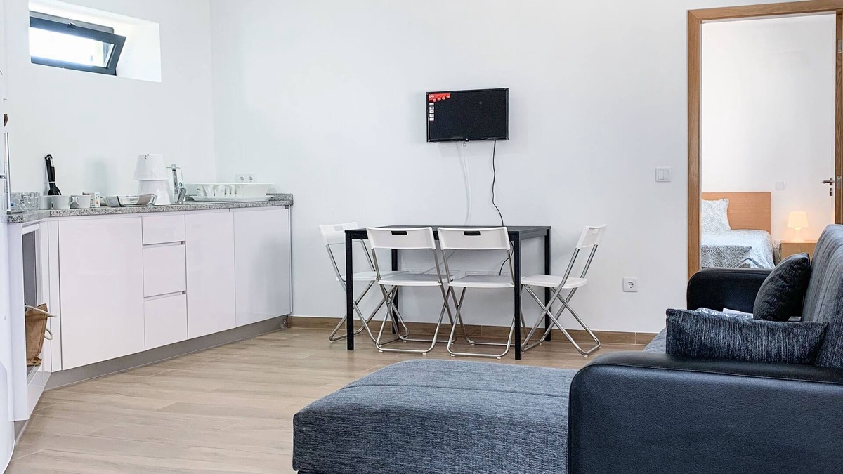 Sao Pedro de Casteloes House | Areias Village - Casa Verde